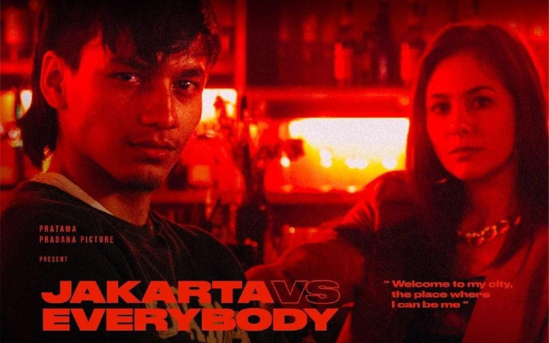 Film Jakarta vs Everybody, Mengenai Apa?