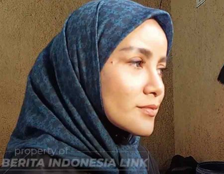 Jalani Puasa Tanpa Pasangan, Olla Ramlan Menikmati Sahur Dengan Kurma