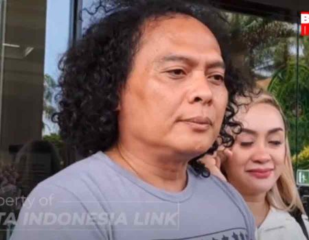 Pecah Tangis Lia Ladysta Saat Permohonan Cerainya Dikabulkan