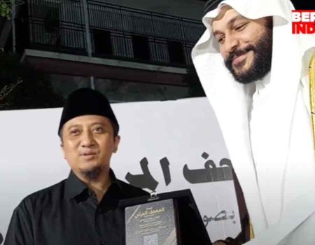 Ustadz Yusuf Mansur & Syaikh Abdulrahman Resmi Luncurkan Al-Qur'an Digital