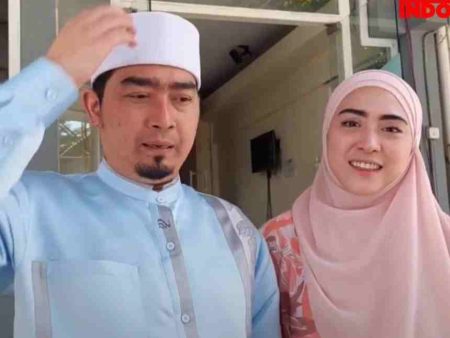 Viral Dakwah April Jasmine Tuai Pro Kontra, Ustaz Solmed Kaget Dimintai Uang Tahunan