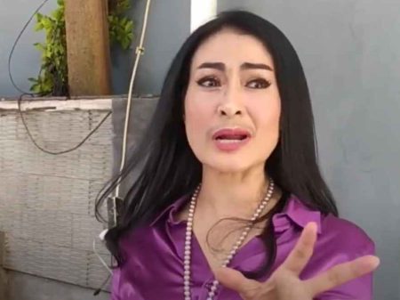 Devano Danendra Diisukan Pindah Keyakinan, Iis Dahlia Berikan Klarifikasi