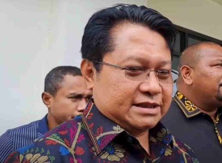 Virgoun Resmi Ajukan Cerai Pada Inara Rusli