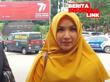 Jadi Saksi Pelapor, Roro Fitria Penuhi Panggilan Polres Jakarta Selatan